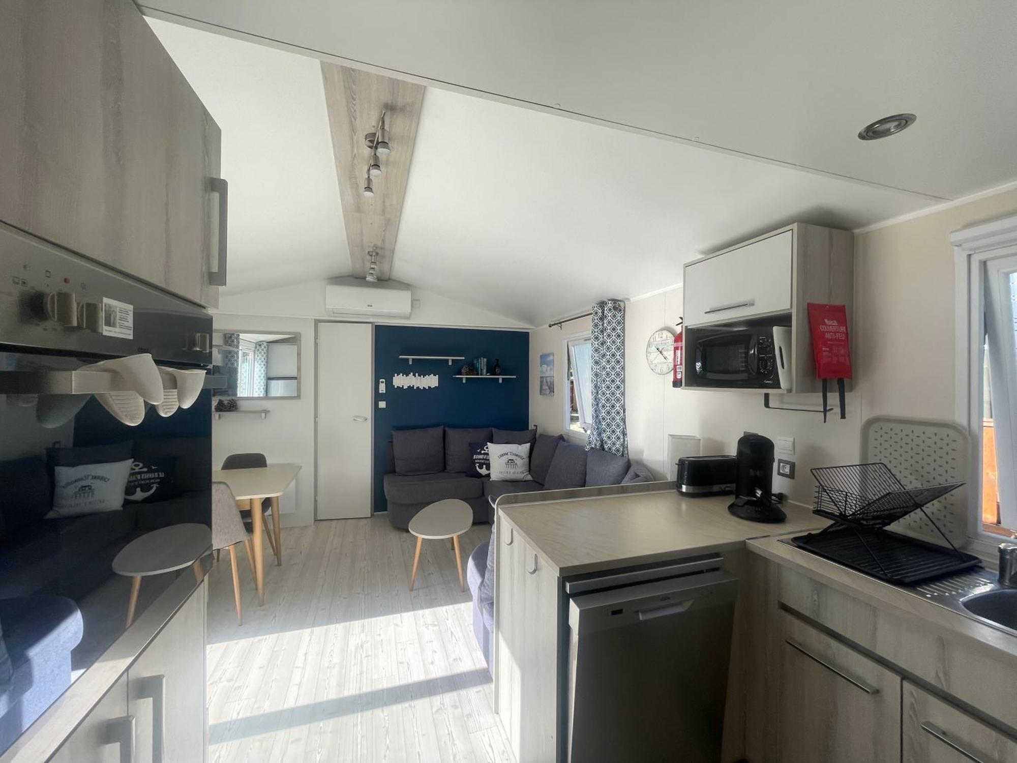 Camping Mobil Xxl - Bord - Les Viviers - Cap Ferret Lège-Cap-Ferret